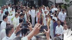 अजित गव्हाणेंची एंट्री दुसरीकडे ठाकरे गटात नाराजी; तुतारीचा प्रचार करायचा की नाही? यावर ठाकरे गटाची चर्चा, उद्या मातोश्रीवर जाणार