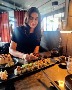 Allu Arjun Family Photos: యూరప్ టూరులో అల్లు అర్జున్ ఫ్యామిలీ - అమ్మాయి అర్హ క్యూట్ పిక్స్ చూశారా?