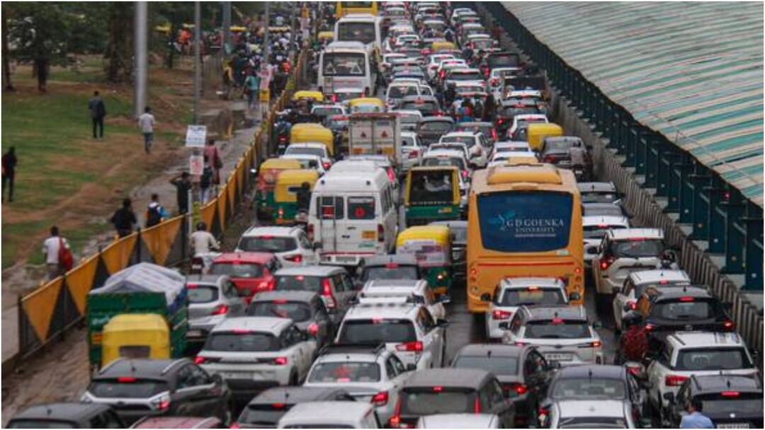 MP: भोपाल में 14 जुलाई से 9 अगस्त तक इन रास्तों पर लगेगा ब्रेक, जानें- वैकल्पिक रूट bhopal police restricted traffic in some areas from july 14 to 9 august in mp ann MP: भोपाल में 14 जुलाई से 9 अगस्त तक इन रास्तों पर लगेगा ब्रेक, जानें- वैकल्पिक रूट