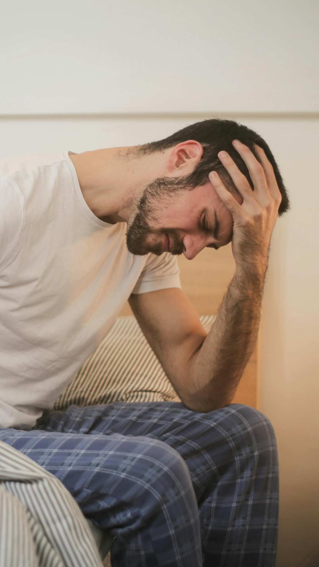 रोज हजारों की