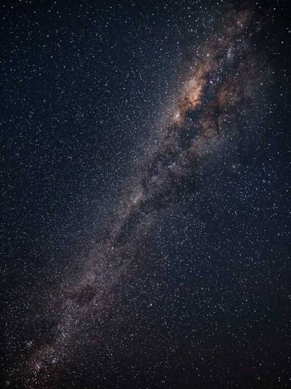 जमीन से कैसा दिखता है स्पेस स्टेशन?