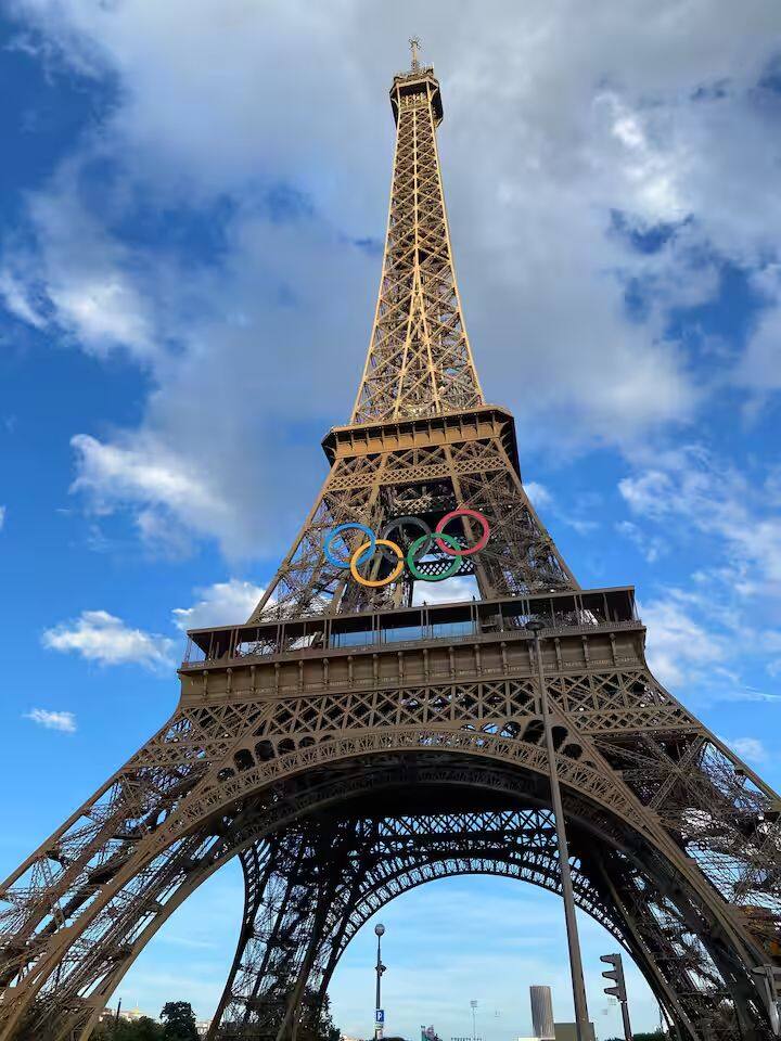 Paris Olympics 2024: आगामी 26 जुलैपासून पॅरिसमध्ये ऑलिम्पिक स्पर्धेला सुरुवात होणार आहे. यामध्ये जगभरातील अनेक देश सहभागी होतील. याचदरम्यान ऑलिम्पिकमधील सर्वात यशस्वी पती-पत्नीच्या जोडीची चर्चा रंगली आहे.