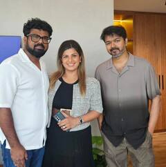 Vijay Rambha Photos : ரம்பாவை குடும்பத்துடன் சந்தித்த தவெக தலைவர் விஜய்!