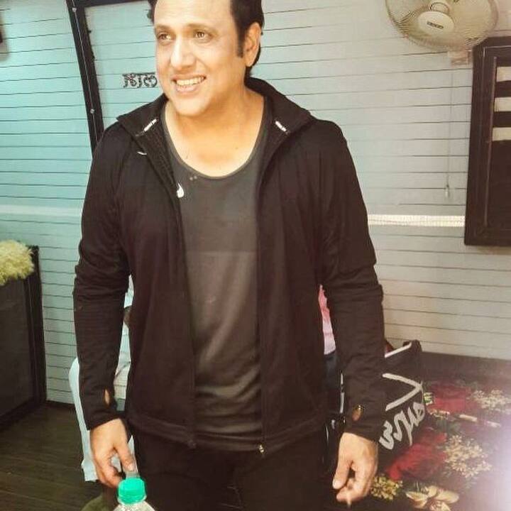 निहलानी यांनी सांगितले की, 'आमचा संबंध होता, पण त्याच्यासोबत काम करण्याबाबत अनिश्चितता होती. तो विचार न करता अनेक बी-ग्रेड आणि सी-ग्रेड चित्रपट साइन करत असे. ते एकावेळी 5-6 चित्रपटात काम करायचा.