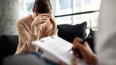 માનસિક સ્વાસ્થ્ય ખરાબ થવાના 5 સૌથી મોટા લક્ષણો, ક્યાંક તમે પણ નથી કરી રહ્યાને આ કામ?