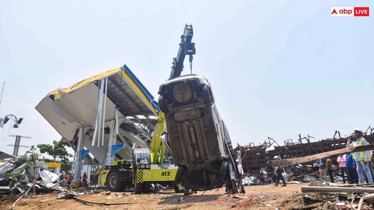 Ghatkopar hoarding collapse incident is Act of God Petition of main accused Bhavesh Bhinde in High Court Know All Details In Marathi Ghatkopar Hoarding Case: घाटकोपर होर्डिंग कोसळल्याची घटना ‘देवाची करणी’; मुख्य आरोपी भावेश भिंडेची उच्च न्यायालयात याचिका