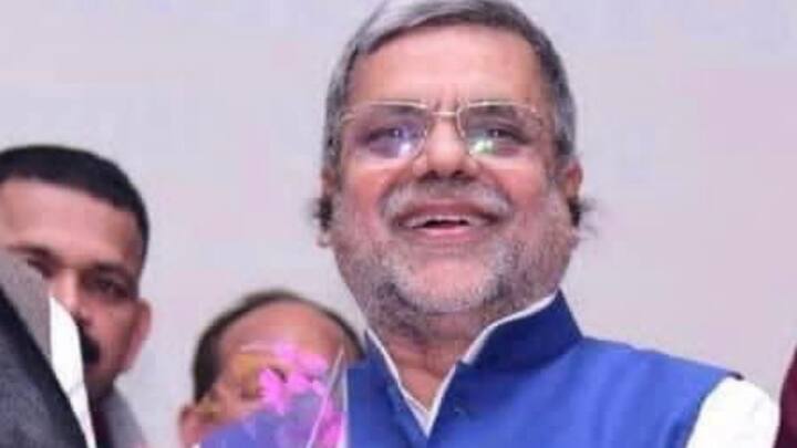 उत्तर प्रदेश में भारतीय जनता पार्टी के विधान परिषद सदस्य देवेंद्र प्रताप सिंह ने बड़ा बयान दे दिया है. उनसे जब यह पूछा गया कि क्या वह सहमत है इस बात से नौकरशाहों की मनमानी से चुनाव में खराब नतीजे आए हैं? उन्होंने कहा कि सबके मन में यही पीड़ा है, लेकिन कहने का साहस किसी में नहीं.