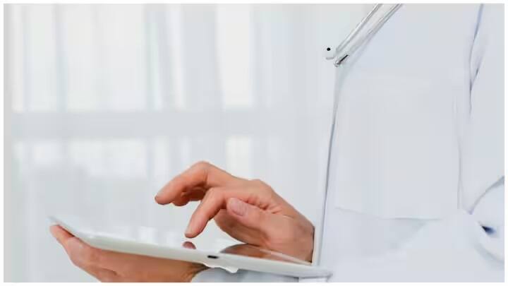 પગાર રૂ. 67,700 સુધી છે. અન્ય વિગતો અને અપડેટ્સ મેળવવા માટે સમયાંતરે સત્તાવાર વેબસાઇટની મુલાકાત લેતા રહો. અહીંથી તમે તમામ માહિતી સચોટ રીતે મેળવી શકો છો.