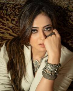 43 साल की उम्र में Shweta Tiwari ने अपने नए लुक से मचाई सनसनी, फोटोज देख फैंस हुए दीवाने