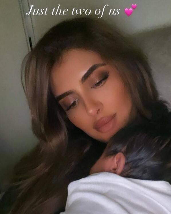 ਸ਼ੇਖ ਮਹਾਰਾ ਨੇ ਬੱਚੀ ਨੂੰ ਜਨਮ ਦੇਣ ਤੋਂ ਦੋ ਮਹੀਨੇ ਬਾਅਦ ਇਹ ਤਲਾਕ ਦਿੱਤਾ ਹੈ। ਸ਼ੇਖ ਮਹਾਰਾ ਦੁਆਰਾ ਕੀਤੀ ਗਈ ਪੋਸਟ ਸੋਸ਼ਲ ਮੀਡੀਆ 'ਤੇ ਵਾਇਰਲ ਹੋਈ ਹੈ, ਕਈ ਲੋਕ ਰਾਜਕੁਮਾਰੀ ਦੀ ਤਾਰੀਫ ਕਰ ਰਹੇ ਹਨ।