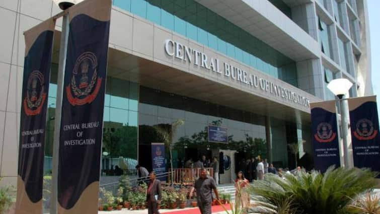 NEET Paper Leak Case: CBI Uncovers 'Collusion' Between Oasis School Principal, Vice Principal And Mastermind NEET Paper Leak Case: CBI Uncovers 'Collusion' Between Oasis School Principal, Vice Principal And Mastermind