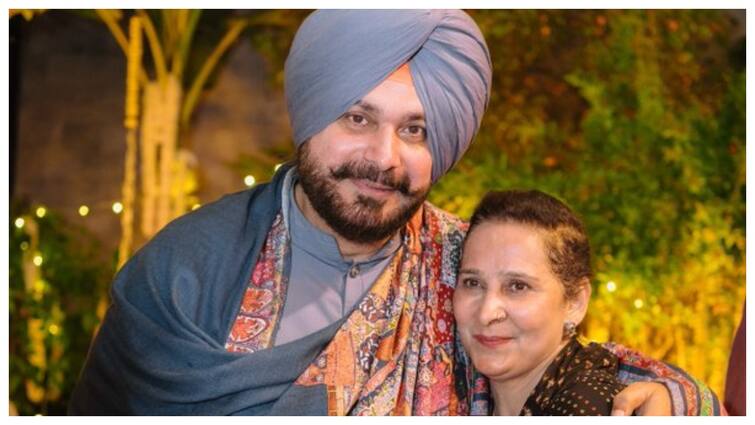 Punjab Congress leader Navjot Singh Sidhu emotional post gave a big update regarding his wife's health नवजोत सिंह सिद्धू का इमोशनल पोस्ट, पत्नी की फोटो डालकर कहा- '6 महीने...'