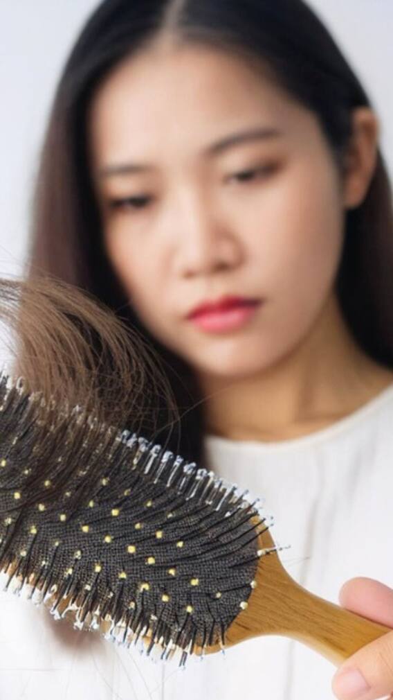 চুুল পড়ছে ? এই কারণে নয় তো ? তাহলে সাবধান..