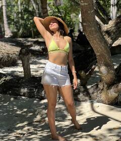 Andrea Jeremiah: ఇండస్ట్రీలో అడుగుపెట్టి 20ఏళ్లు అవుతోంది..ఇప్పటికీ అదే లుక్ తో మెస్మరైజ్ చేస్తోన్న ఆండ్రియా!