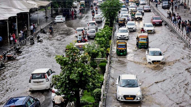 Bhopal Rain: Roads Submerged In MP Capital, Lightning Strike Claims 4 Lives In 3 Districts