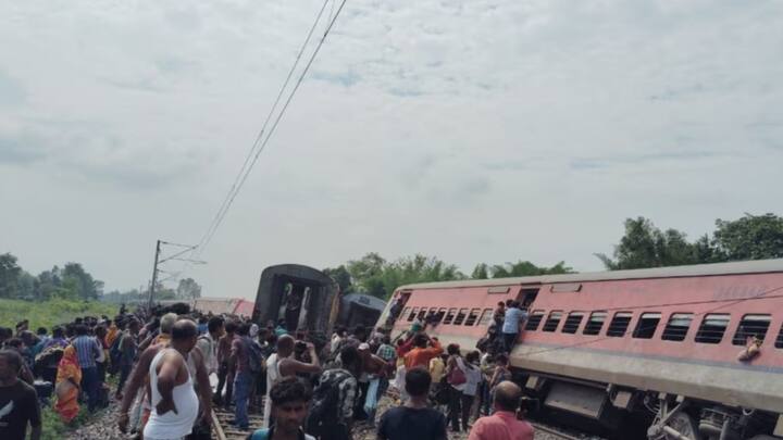 উত্তরপ্রদেশের মুখ্যমন্ত্রী যোগী আদিত্যনাথ এবং অসমের মুখ্যমন্ত্রী হিমন্ত বিশ্ব শর্মা পরিস্থিতির উপর নজর রেখেছেন। যাত্রীদের সবরকম সাহায্যের আশ্বাস দিয়েছেন তাঁরা। তবে দুর্ঘটনার কারণ নিয়ে রেলের তরফে কিছু জানানো হয়নি এখনও পর্যন্ত।