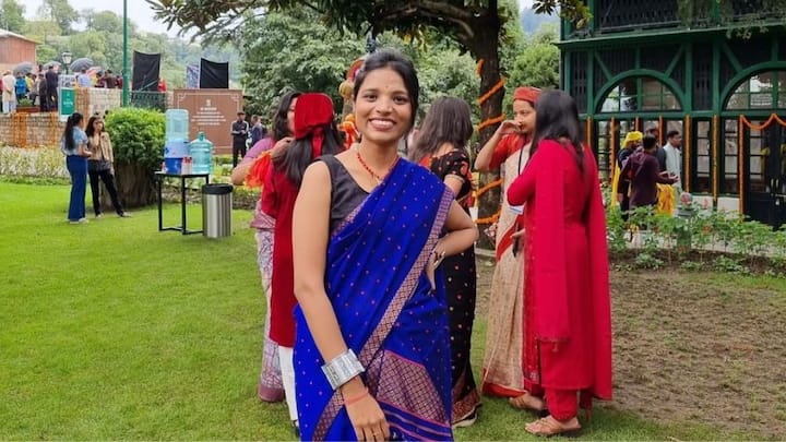 স্নাতক উত্তীর্ণ হওয়ার পর দেশের অন্যতম জনপ্রিয় একটি বহুজাতিক সংস্থায় চাকরির সুযোগ পান অংশিকা জৈন।     ছবি- ইনস্টাগ্রাম