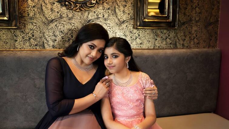actress meena reacts to marriage rumours with popular actor Actress Meena : வதந்திகள் முட்டாள்களால் பரப்பப்படுகிறது...திருமண வதந்திகள் குறித்து சீறிய மீனா