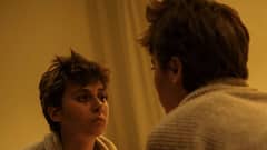 शीशा देखने से घबराता है इंसान, जानें क्या होता है स्पेक्ट्रोफोबिया