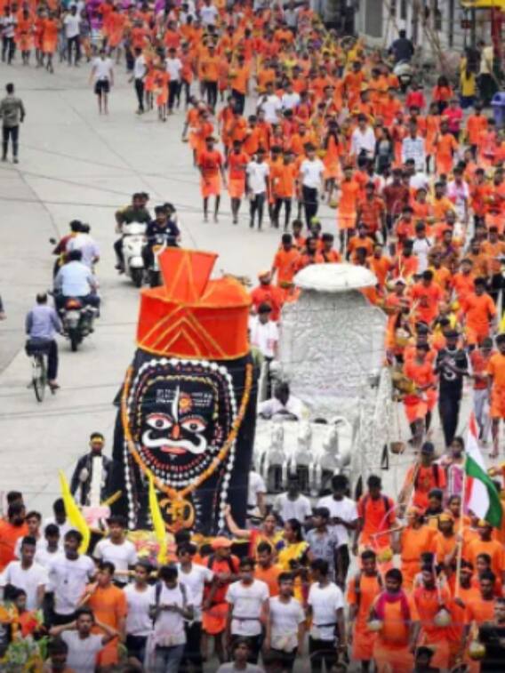 कितनी तरह की होती है कांवड़ यात्रा?