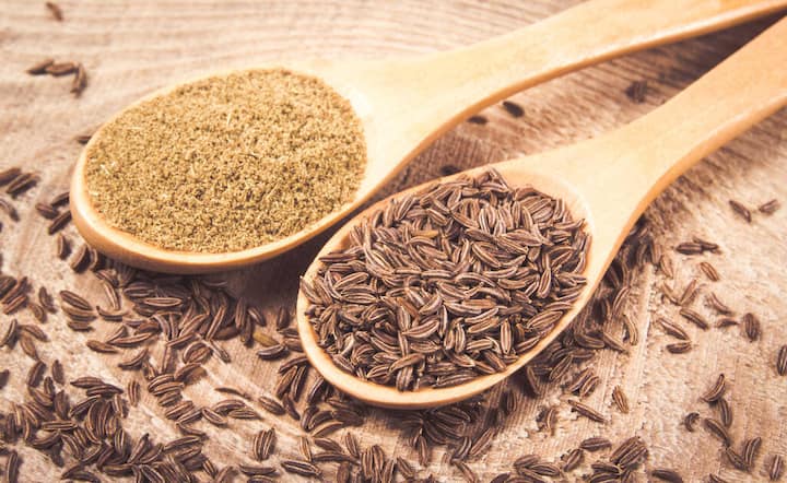 Boosts immunity: Cumin contains antioxidants that boost the body's immunity. It helps fight cold, cough and other diseases.