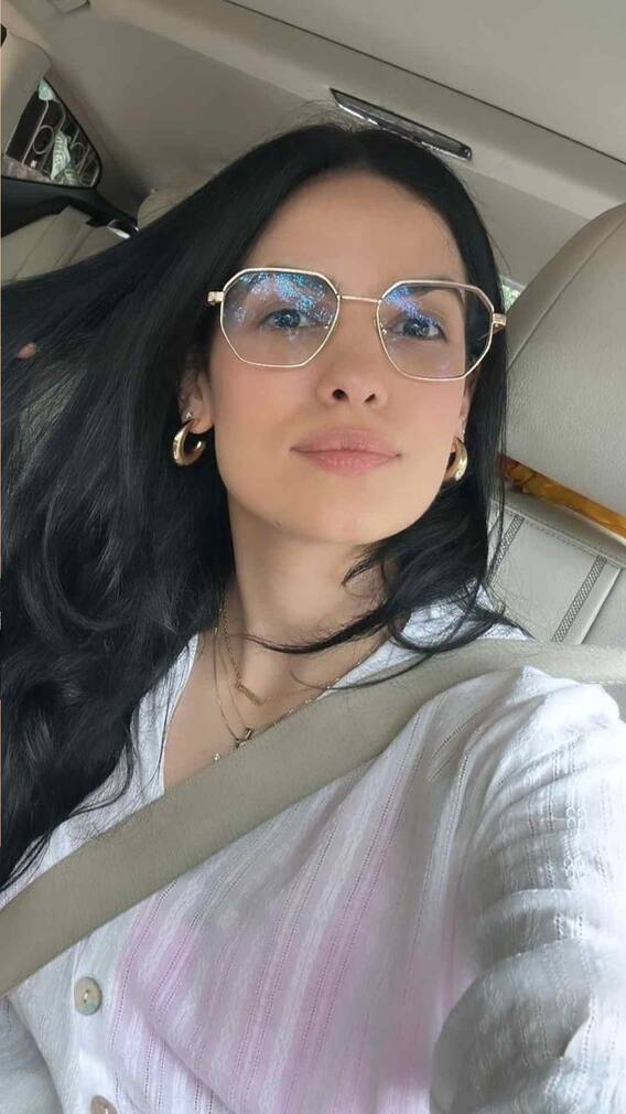 बिना फिल्मों के भी कहां से करोड़ों कमाती हैं हार्दिक पंड्या की EX वाइफ? जानिए