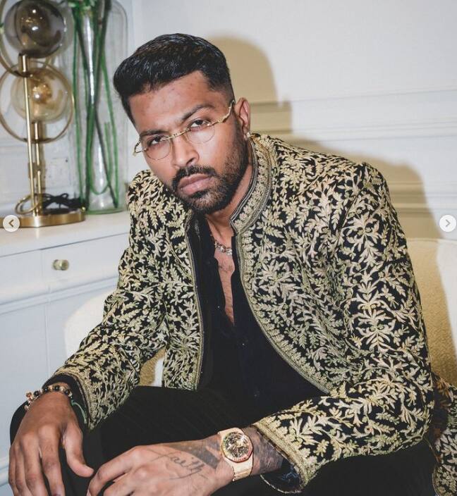 हार्दिक पांड्याआधी भारतीय क्रिकेट विश्वात मोठं नाव कमवणाऱ्या अनेक दिग्गज क्रिकेटपटूंचा समावेश आहे. (P.C. hardikpandya93)