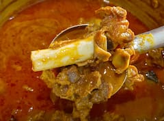 Cooking Tips : மட்டன் குழம்பை இப்படி செய்யுங்க.. இலையில் போட்ட சாதம் மிஞ்சாது!