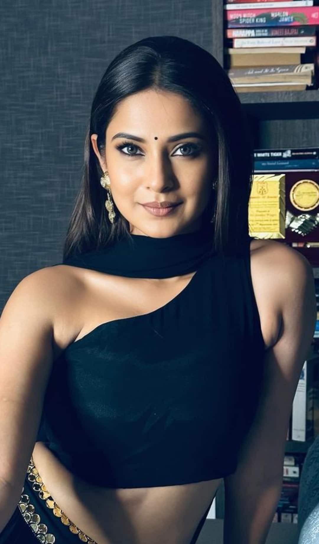 हाल ही में जेनिफर ने वेब सीरीज कोड