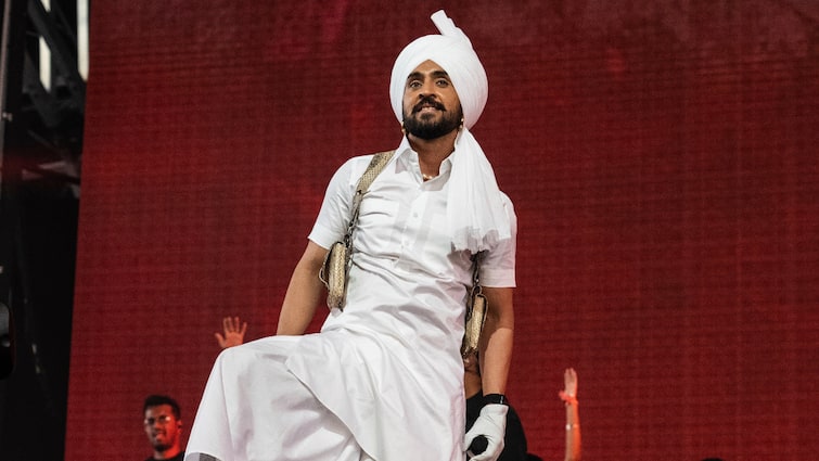 Diljit Dosanjh Accused Of Non-Payment For Dil Luminati Tour Bhangra Teams Denies The Claims Diljit Dosanjh Accused Of Non-Payment During Dil-Luminati Tour; Singer's Team Denies The Claims