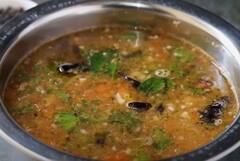 Cooking Tips : மட்டன் குழம்பை இப்படி செய்யுங்க.. இலையில் போட்ட சாதம் மிஞ்சாது!