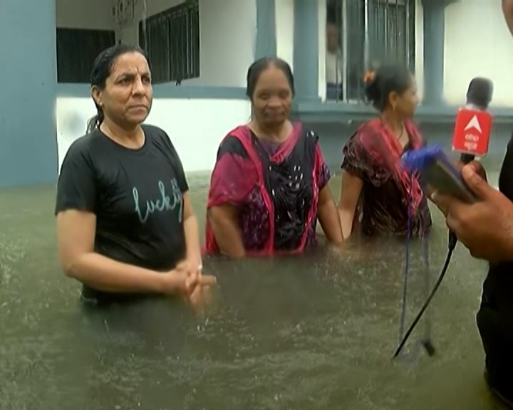 Gujarat Rain: ગુજરાતમાં સતત બીજા દિવસે મેઘાની તોફાની બેટિંગ, છેલ્લા 24 કલાકમાં દ્વારકામાં 15 તો પોરબંદરમાં 10 ઈંચ વરસાદ