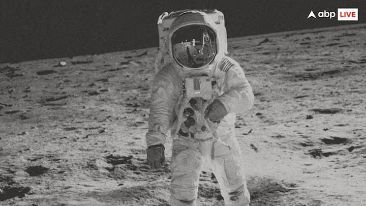 Astronauts: જ્યારે અવકાશયાત્રી અવકાશમાં પગ મૂકે છે, ત્યારે આપણા મનમાં ઘણા પ્રશ્નો ઉભા થાય છે, જેમ કે તે ત્યાં શું ખાશે? તે કેવી રીતે જીવશે અને તેનો ખોરાક કેવી રીતે પચશે? તો ચાલો આજે જાણીએ તેમના જવાબો.