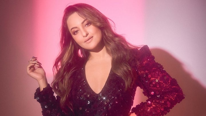 Sonakshi Sinha treated fans with pictures in a sequins dress looking dapper as ever