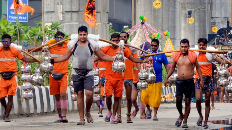 Kanwar Yatra Order Supreme Court UP Uttarakhand Mandate For Eateries To Display Owner Names Kanwar Yatra Order: Eateries Not Required To Show Owner Names Until SC Verdict