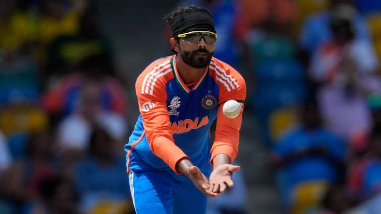 Ravindra Jadeja may will be not play ODIs for Team India not selected for sri lanka tour Ravindra Jadeja IND vs SL: जडेजा के लिए बंद होने वाला है टीम इंडिया का रास्ता? ये खिलाड़ी ले सकता है जगह