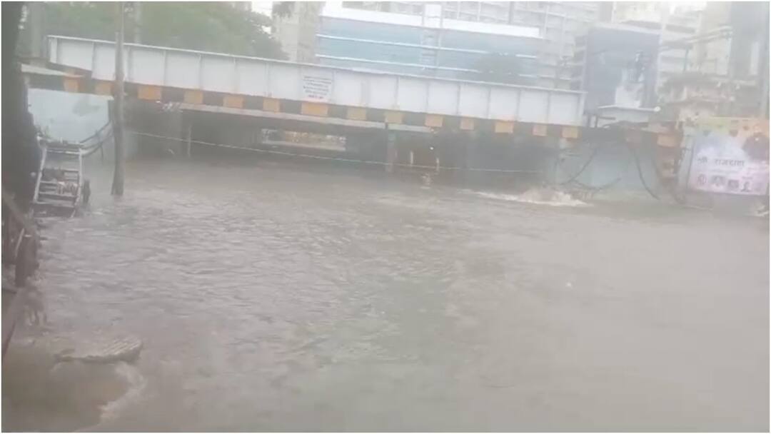 Maharashtra Rains Mumbai andheri subway closed due to waterlogging School College Closed in Nagpur Maharashtra Rains: मुंबई में भारी बारिश से बंद हुआ अंधेरी सबवे, नागपुर में ऑरेंज अलर्ट के बाद स्कूल-कॉलेज बंद