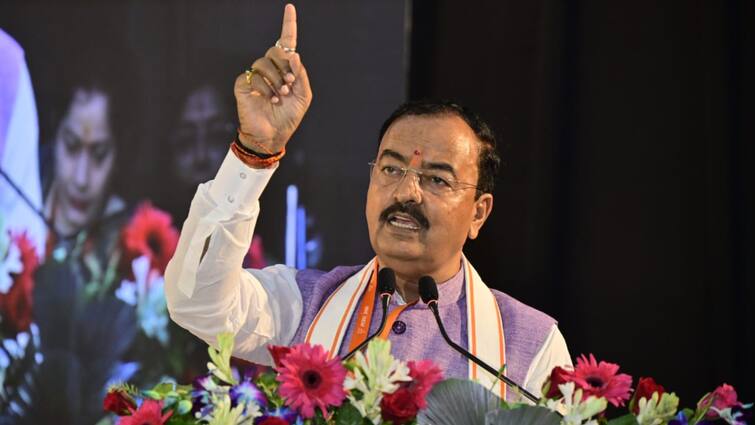 UP Politics Keshav Prasad Maurya says UP government is running well, the organization will always be big UP Politics: अपनी बात पर अडिग केशव प्रसाद मौर्य, यूपी सरकार पर कर दिया बड़ा दावा