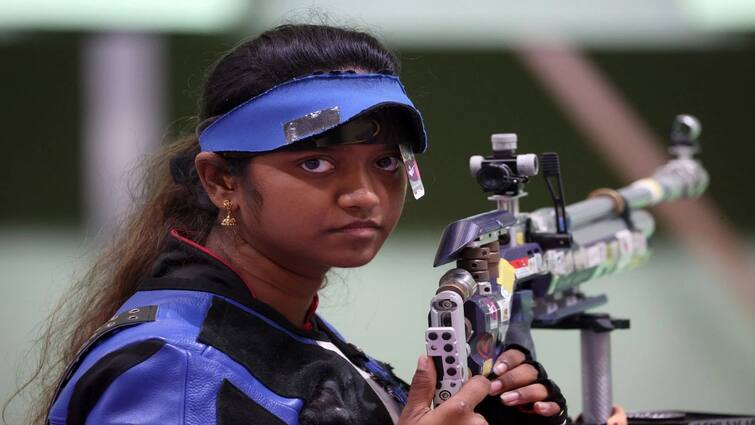 Elavenil Valarivan Participate in Paris olympic 2024 10m air rifle- Who is she Elavenil Valarivan: பாரீஸ் ஒலிம்பிக் 2024.. துப்பாக்கி சுடுதல்! தங்கம் வெல்ல காத்திருக்கும் இளவேனில் வாலறிவன்! யார் இவர்?