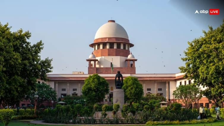 Supreme Court New petition on Bhojshala dispute permission sought for further action on the basis of ASI survey report Bhojshala Dispute: भोजशाला विवाद पर सुप्रीम कोर्ट में नई याचिका, सर्वे रिपोर्ट के आधार पर आगे की कार्रवाई की मांगी अनुमति