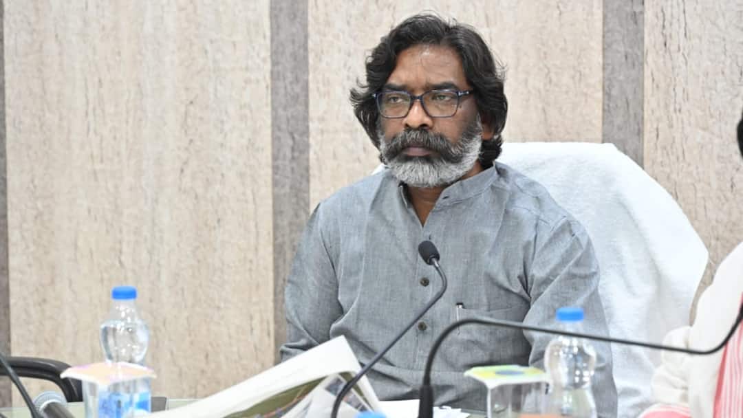 Shravani Mela 2024: झारखंड में श्रावणी मेले की तैयारियां तेज, CM हेमंत सोरेन ने की अहम बैठक Jharkhand CM Hemant Soren held a meeting regarding preparations for Shravani Mela 2024 ann Shravani Mela 2024: झारखंड में श्रावणी मेले की तैयारियां तेज, CM हेमंत सोरेन ने की अहम बैठक