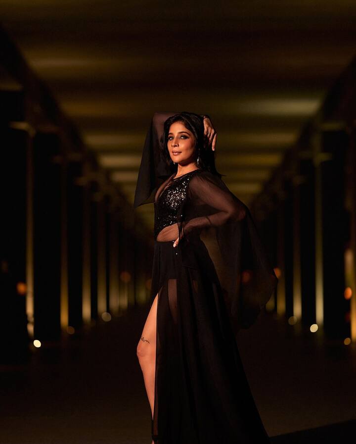 பிக்பாஸ் நிகழ்ச்சியின் 3வது சீசனில் போட்டியாளராக களமிறங்கி முதல் 49 நாட்களுக்கு பிக்பாஸ் வீட்டிற்குள் இருந்தார்