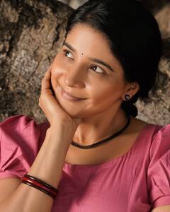 HBD Sakshi Agarwal : நடிகை சாக்‌ஷி அகர்வாலுக்கு இன்று பிறந்தநாள்!