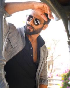 जब शाहिद कपूर पर लग गया था फ्लॉप एक्टर का टैग, फिर इस फिल्म ने लगाई थी एक्टर की डूबती नैया पार