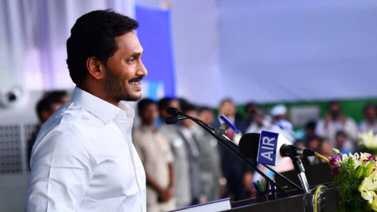 Chandrababu Naidu Andhra Pradesh YSRCP Jagan Reddy Protest Against Lawlessness Anarchy Govt In Delhi On July 24 Andhra: YSRCP To Protest Against ‘Lawlessness & Anarchy' Of Chandrababu Naidu Govt In Delhi On July 24