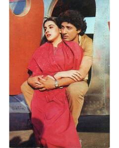 जब शो ऑफ करने के चक्कर में घोड़े से गिर गई थीं सारा की मां, अमृता सिंह का ये किस्सा जान नहीं रोक पाएंगे हंसी