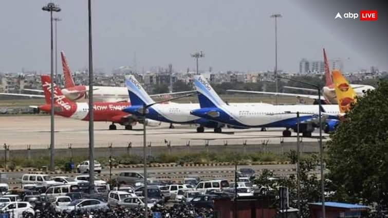 Microsoft outage Civil Aviation Minister Ram Mohan Naidu Kinjarapu said airline systems in India resumed operations normally from Saturday Microsoft Outage: भारत में कब पूरी तरह ठीक होगा एयरलाइन सिस्टम? माइक्रोसॉफ्ट आउटेज पर आया सिविल एविएशन मिनिस्ट्री का बयान