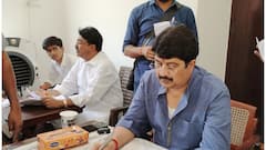 Raja Bhaiya Wife: राजा भैया की पत्नी भानवी सिंह की बढ़ी मुश्किलें, किसने कर दिया केस