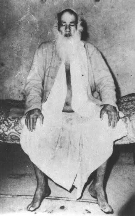 આ આશ્રમમાં વર્ષમાં બે મોટા ઉત્સવો ઉજવવામાં આવે છે. જેમાં એક બજરંગદાસબાપાની પુણ્યતિથિ, જે પોષ વદ 4નાં દિવસે અને બીજો ઉત્સવ એટલે કે ગુરુ પૂર્ણિમાનાં દિવસે ધામધુમથી ઉજવાય છે.