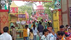 IN Pics: वाराणसी में गुरु पूर्णिमा के दिन रहा भक्तों का तांता, काशी पहुंचे बौद्ध-सनातन धर्म के लोग